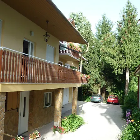 Pensiune Attila Apartmanhaz Hévíz