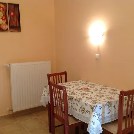 Pensionat Attila Apartmanhaz 3*