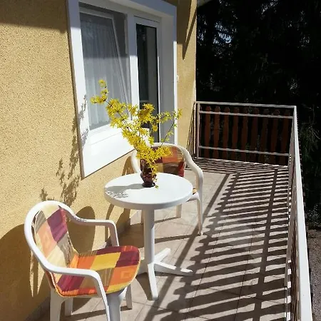 Гостевой дом Attila Apartmanhaz Хевиз