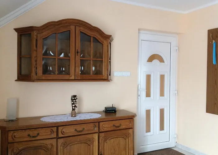 Attila Apartmanhaz Гостевой дом Хевиз