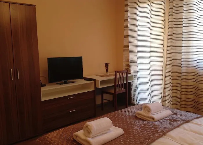 Гостевой дом Attila Apartmanhaz Хевиз